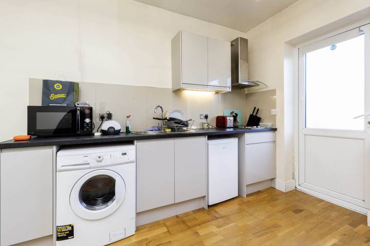 Modern Apartment Hendon Way, Cricklewood 